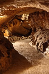Пещеры, Криппенштайн