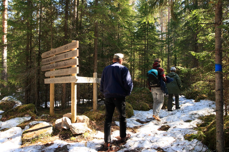 finland isojarvi hiking
